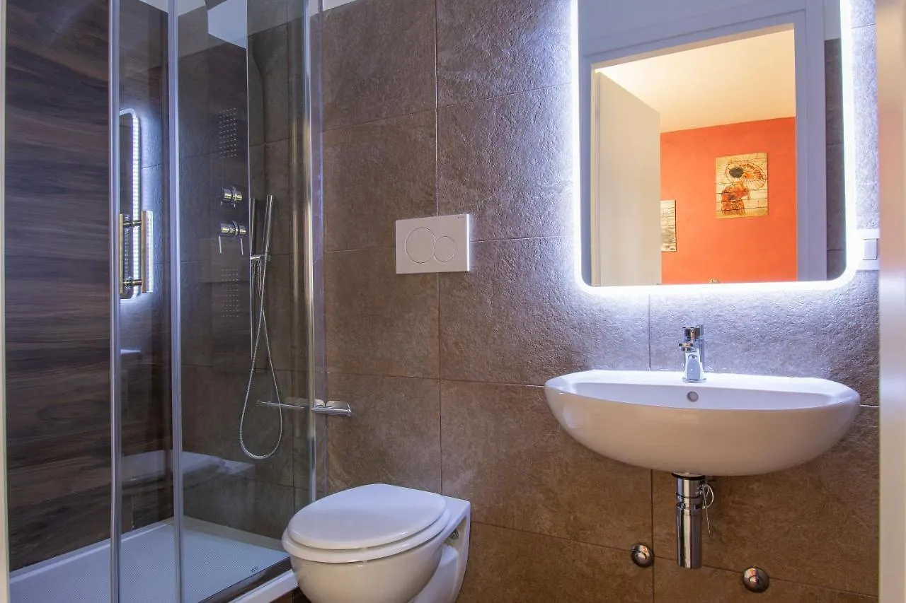 Luxury Boutique Hotel Rom 0*,  Italien