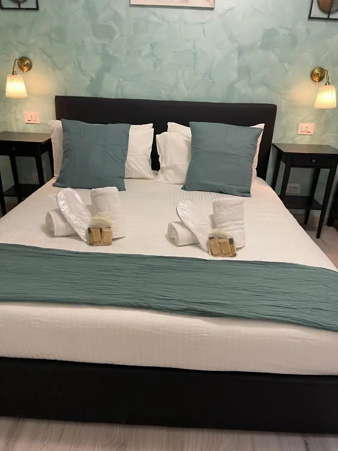Luxury Boutique Hotel Rom Bed & Breakfast